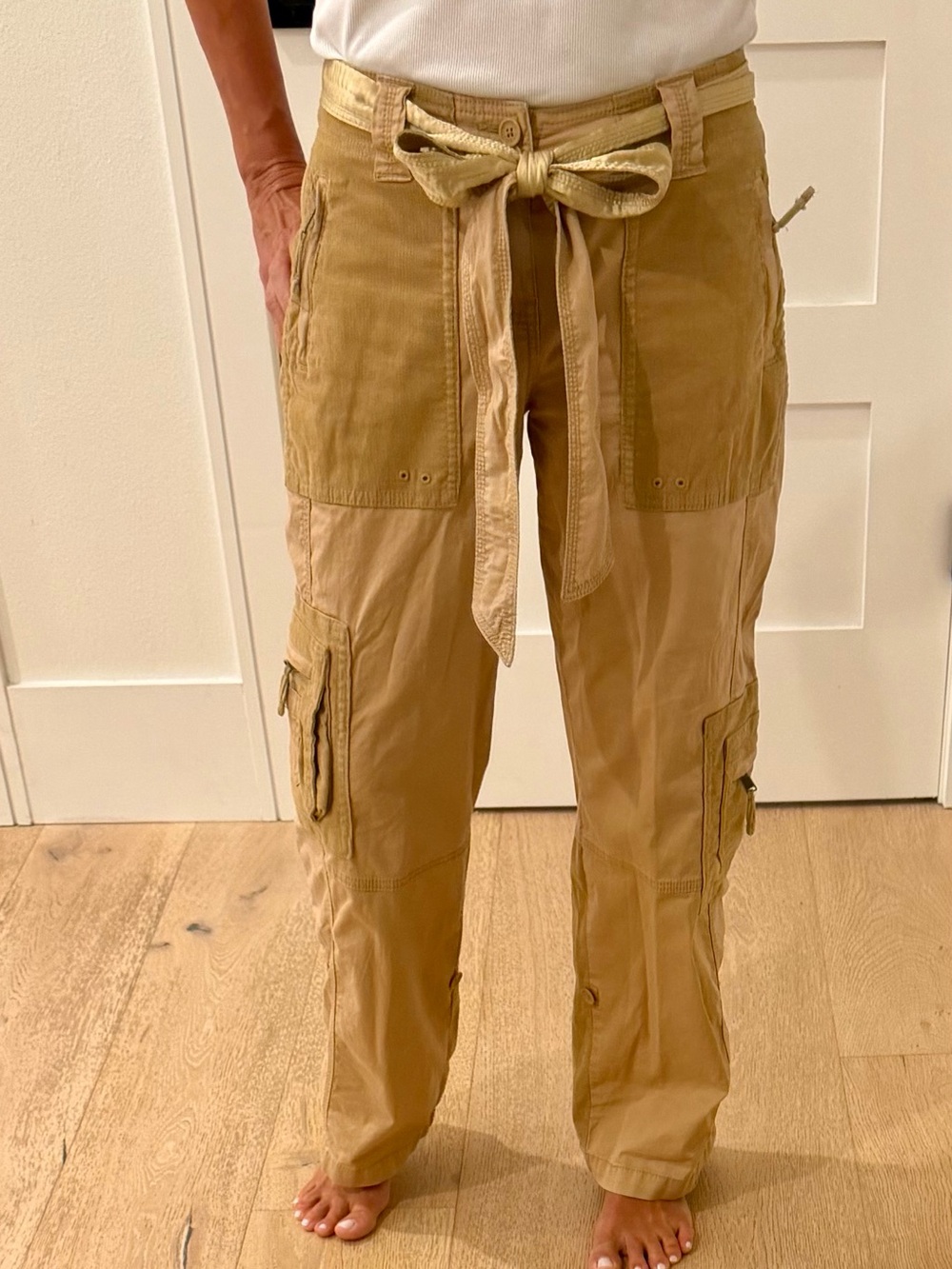 Abercrombie & Fitch Khaki Utility Pants with Belt - Picture 9 of 9